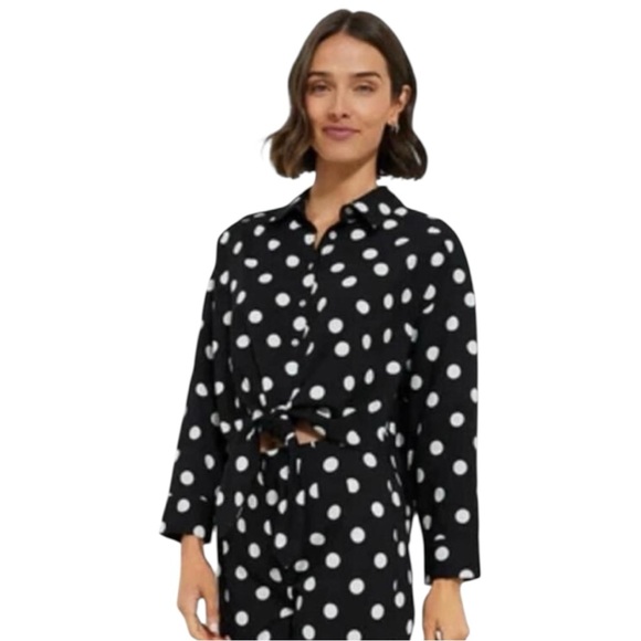 0401~Oversized Tie Neck Jacquard Shirt with Polka Dots main image 0